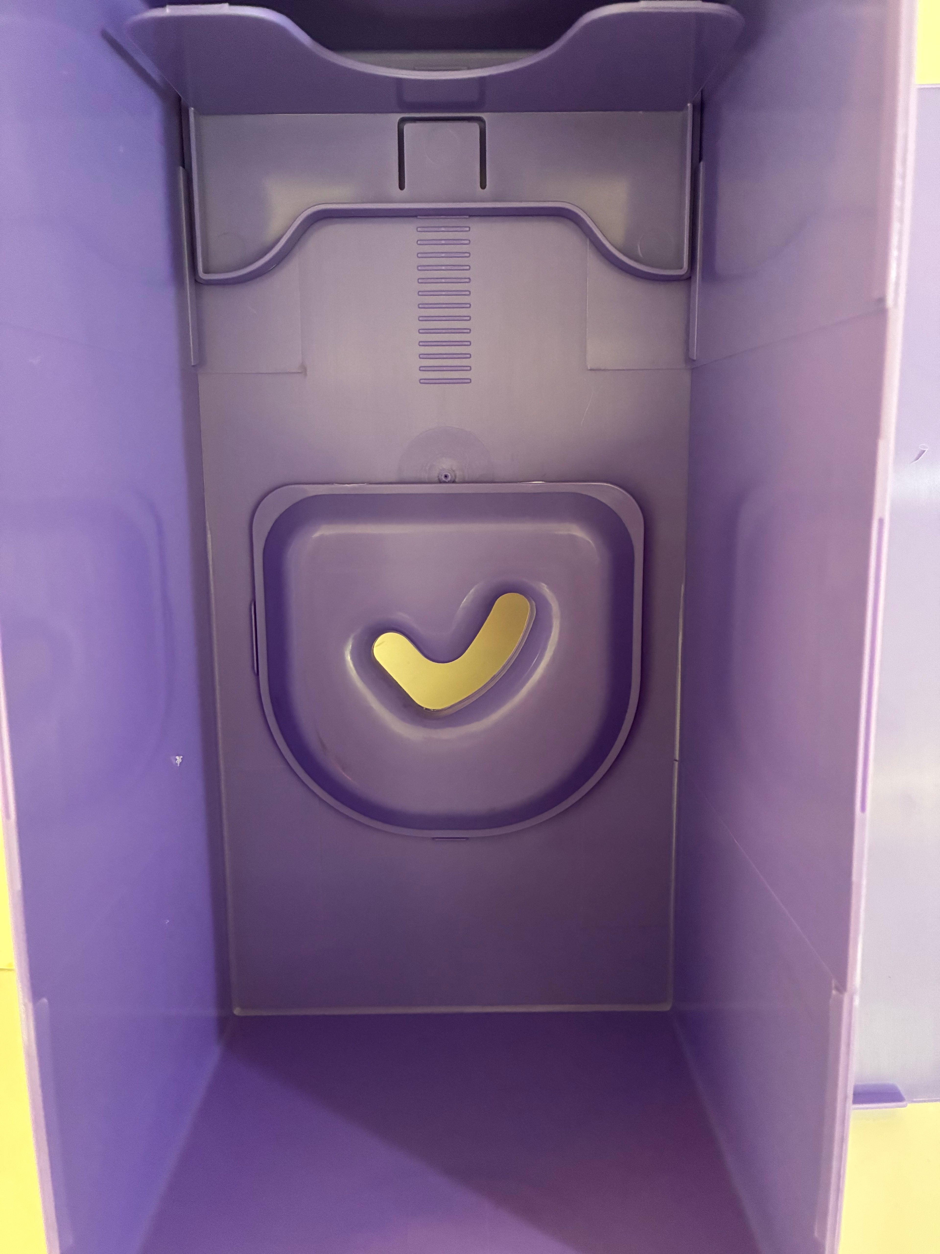 Creative Girl Tissue Box Holder – Decorative Bathroom/Room Organizer