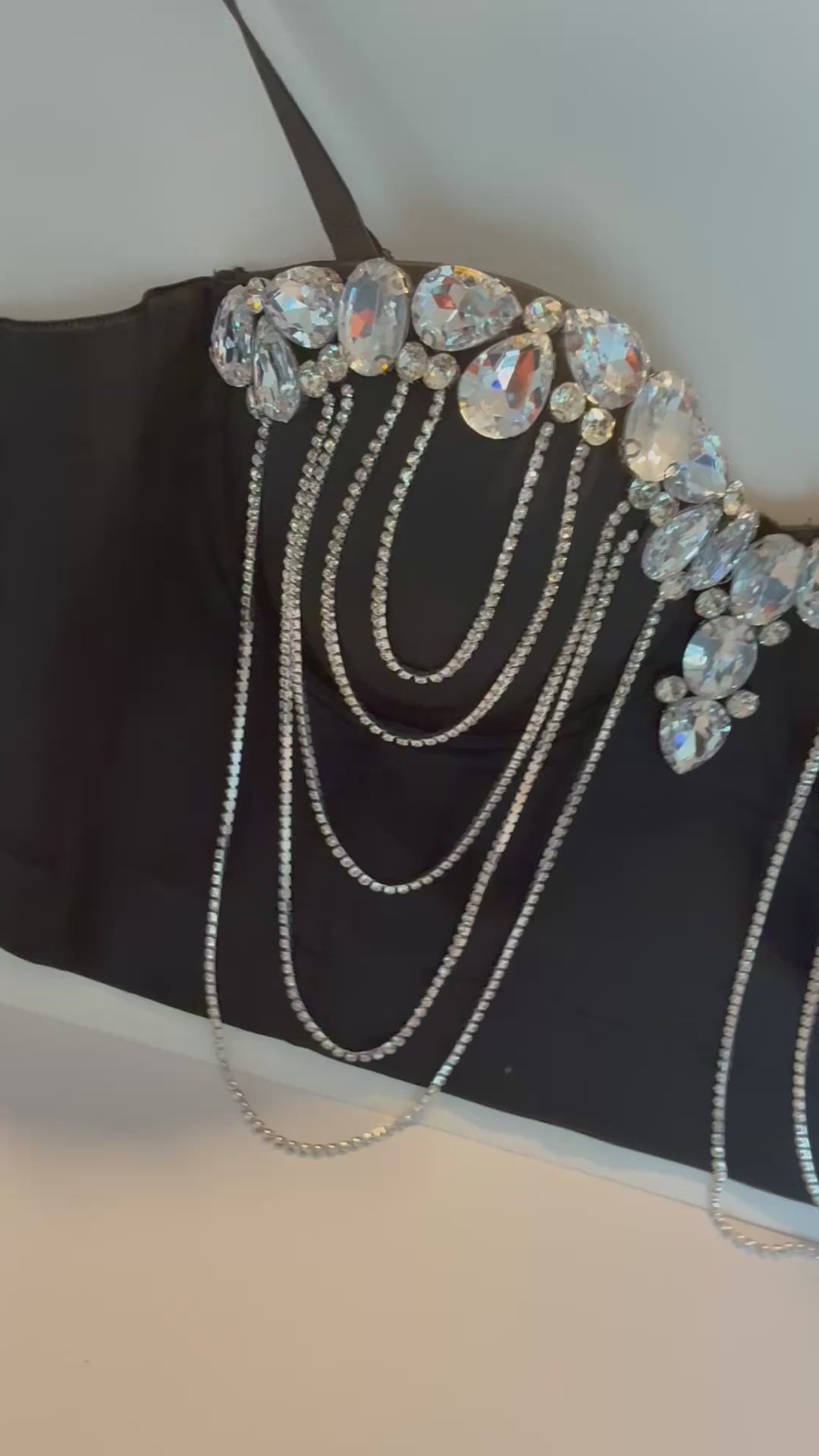 Rhinestone Corset Bustier Top – Glam Crystal Chain Strapless Crop Top (Black)